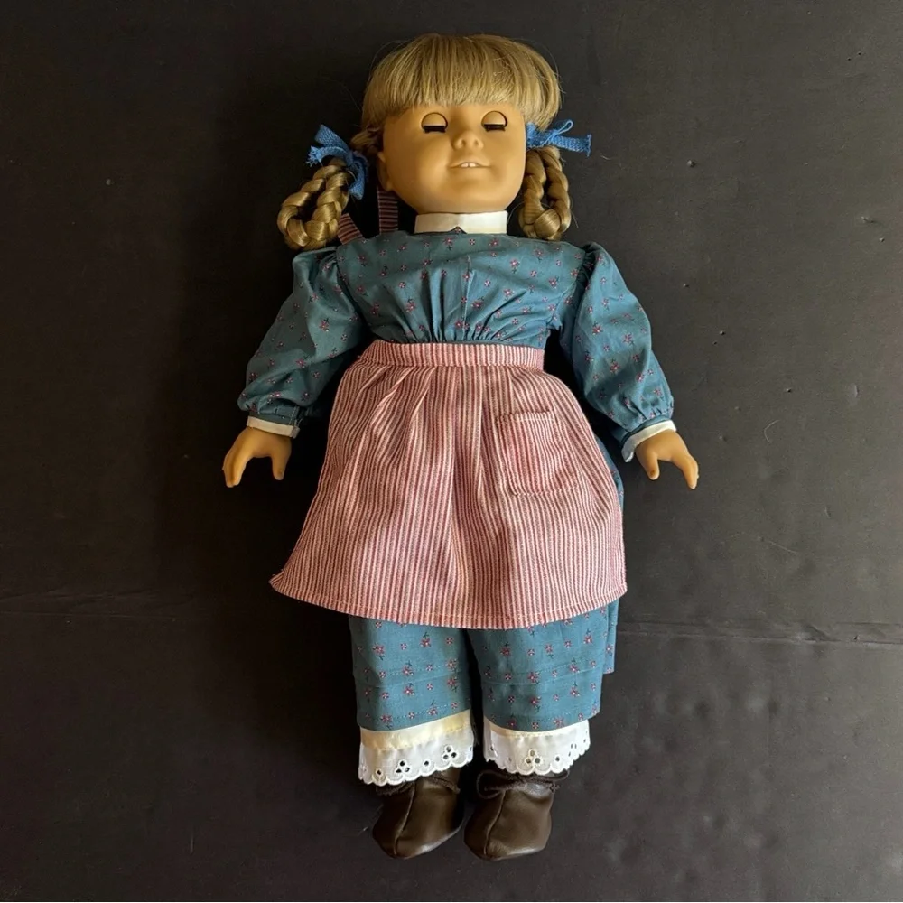American Girl Vintage 1994 Retired Pleasant Company 18” Kirsten Larson doll.